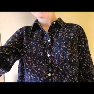 Old Navy Abstract Paisley Button Up Shirt